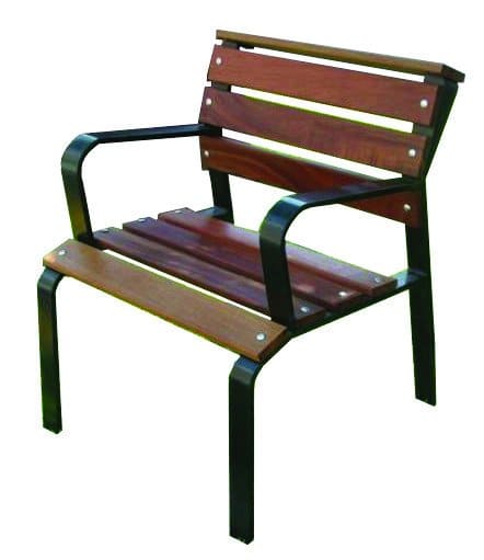 Banca, fabricada con solera rolada, peldaños de madera para asiento y