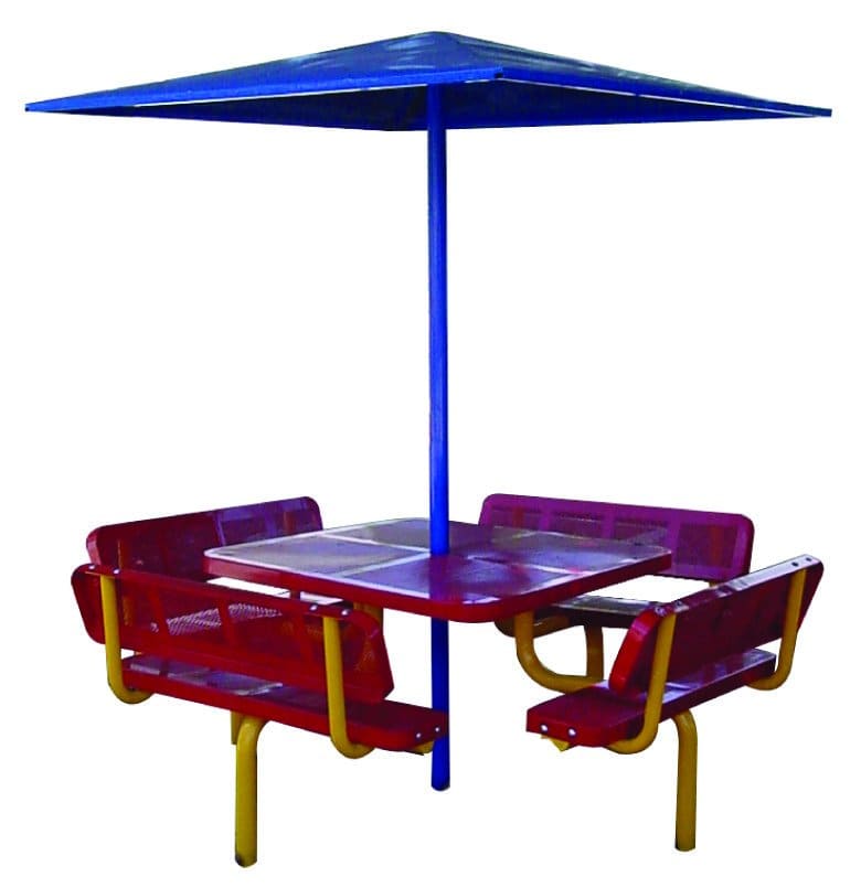Mesa para ocho personas que puede o no tener sombrilla